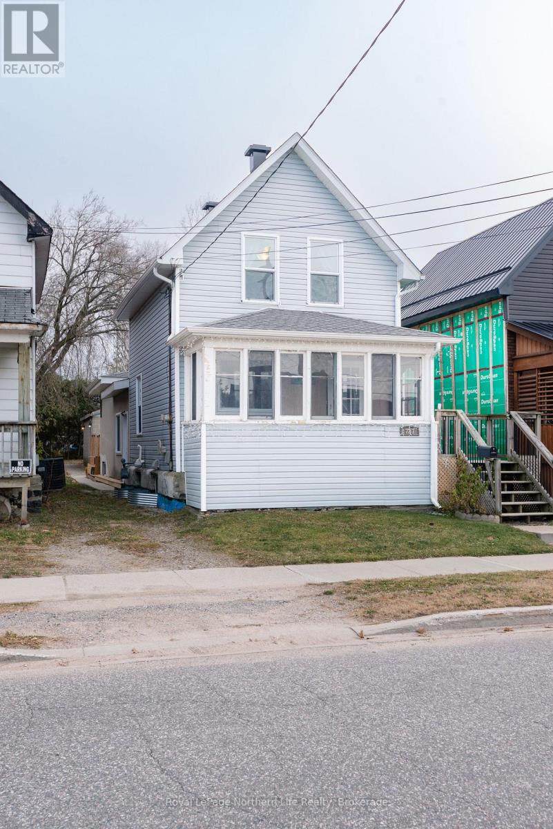 737 Wyld Street, North Bay, Ontario P1B 2A2 - Photo 3 - X12528504