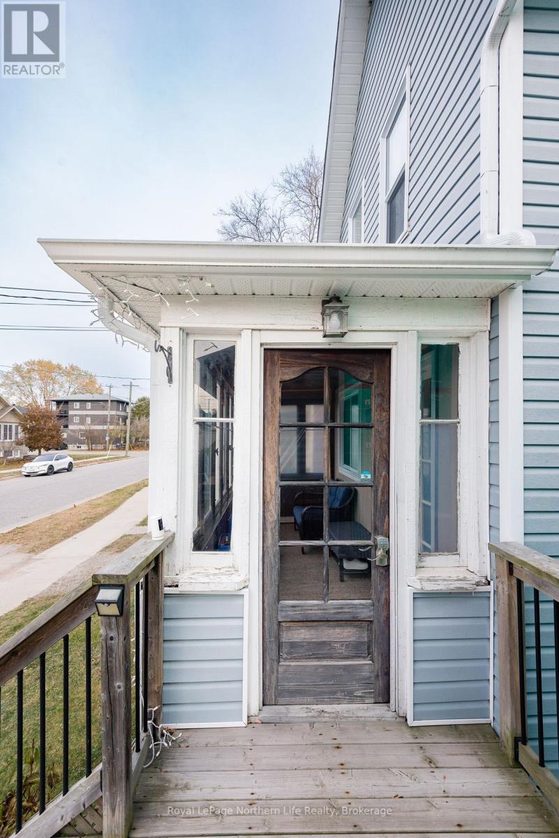 737 Wyld Street, North Bay, Ontario P1B 2A2 - Photo 4 - X12528504