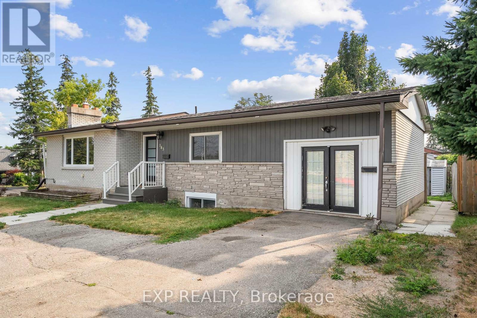 143 Westmount Drive N, Orillia, Ontario  L3V 6C7 - Photo 2 - S12528186