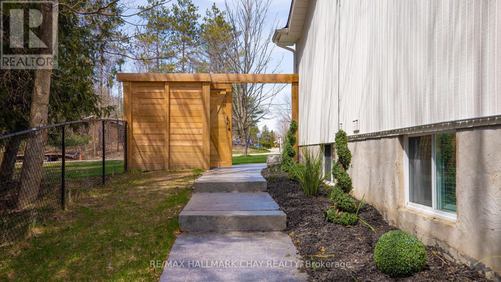 7 Jodies Lane, Springwater, Ontario  L9X 0M4 - Photo 30 - S12528200