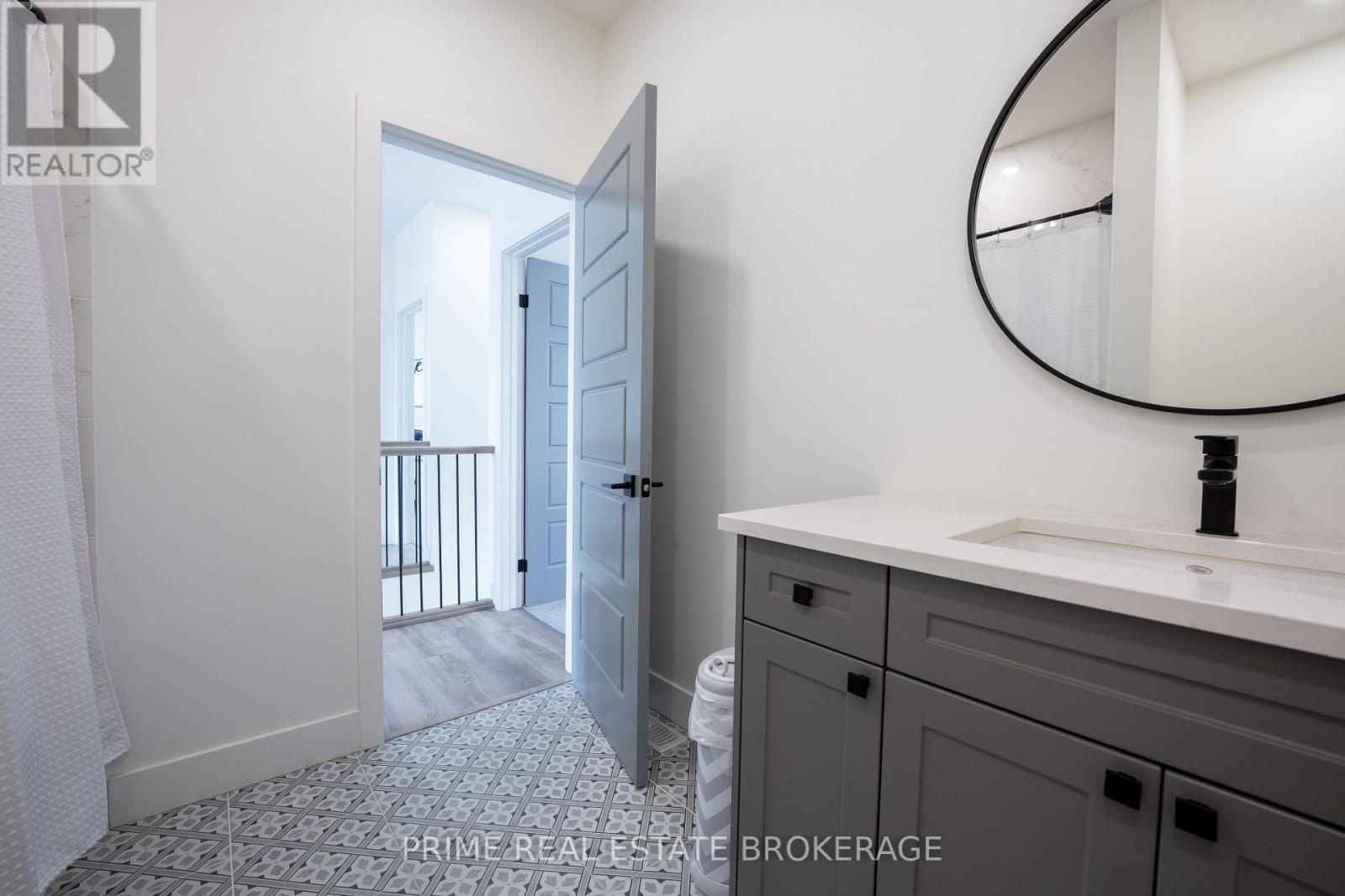 33977 Kildeer Drive, Bluewater, Ontario  N0M 1N0 - Photo 36 - X12519658