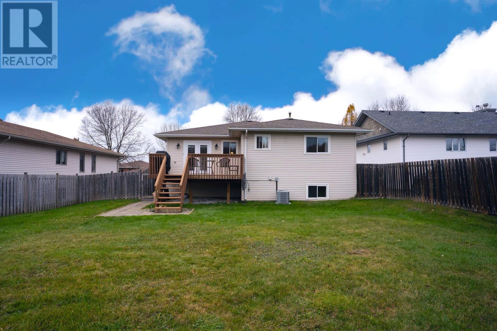 145 Nottingham Cres, Thunder Bay, Ontario P7G 1B5 - Photo 45 - TB253432