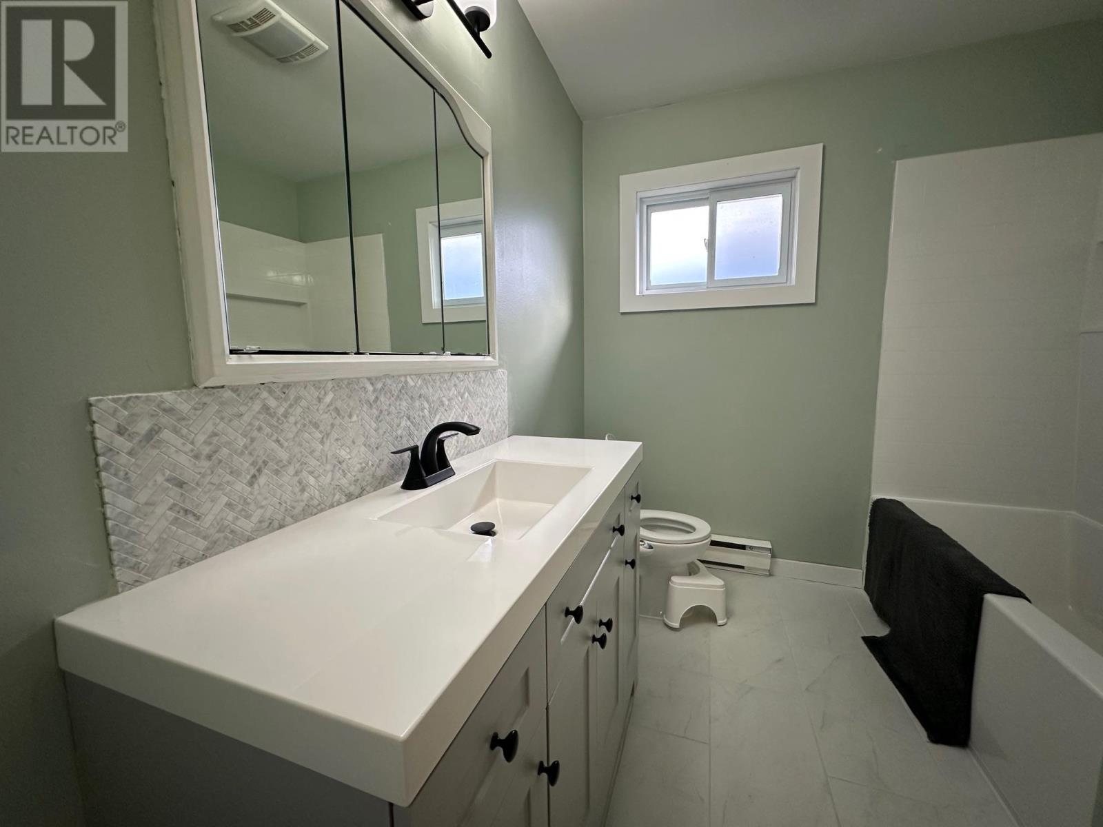 113 Centennial Dr, Schreiber, Ontario P0T 2S0 - Photo 28 - TB253433