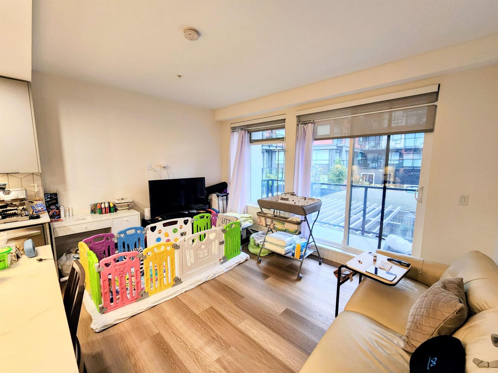 201 10778 138 Street, Surrey, British Columbia  V3T 0S5 - Photo 5 - R3065686