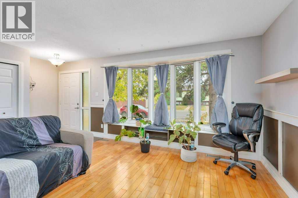 7 Nellis Avenue, Red Deer, Alberta  T4P 2C2 - Photo 6 - A2262464