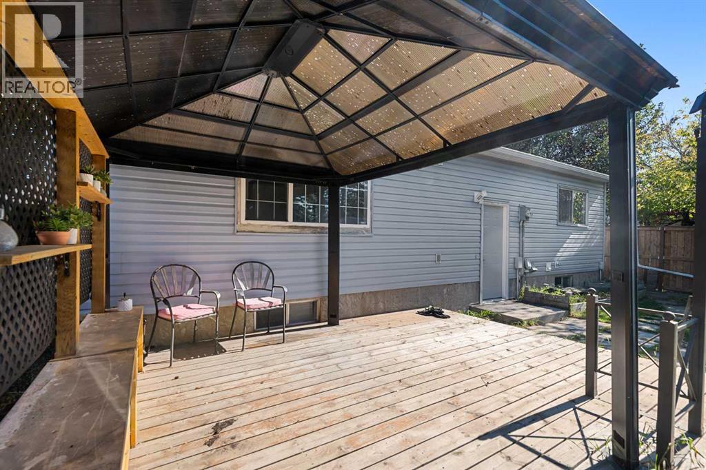 153 Big Hill Place Se, Airdrie, Alberta  T4A 1P9 - Photo 24 - A2260030