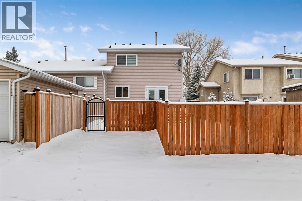 11 Maplewood Green, Strathmore, Alberta  T2K 1X3 - Photo 32 - A2268318