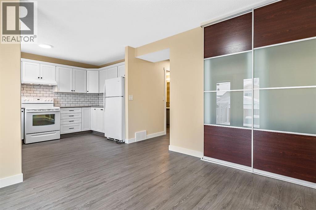 11 Maplewood Green, Strathmore, Alberta  T2K 1X3 - Photo 15 - A2268318