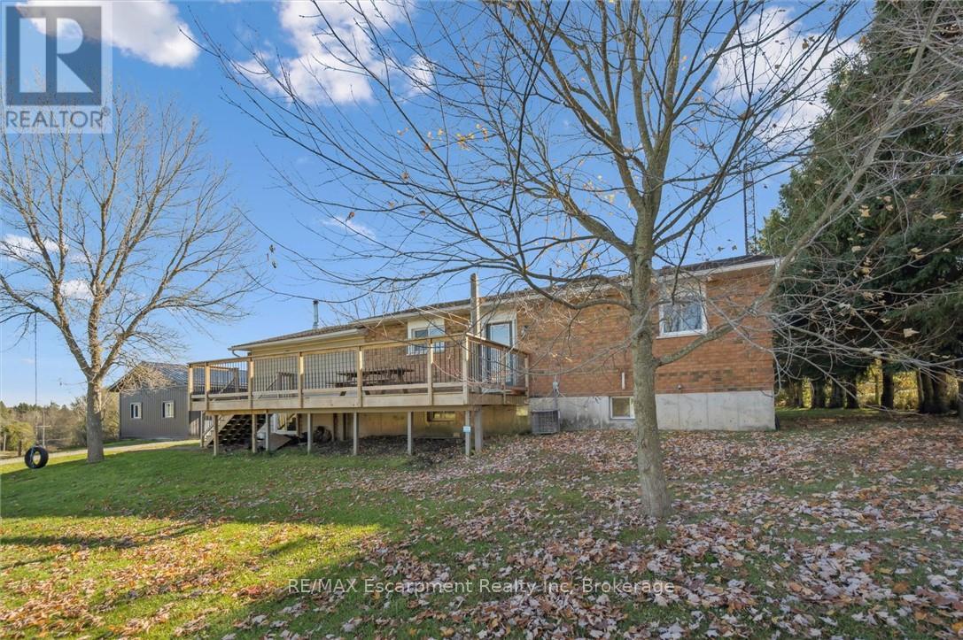 323135 Durham Road E, West Grey, Ontario  N0G 1R0 - Photo 34 - X12528278
