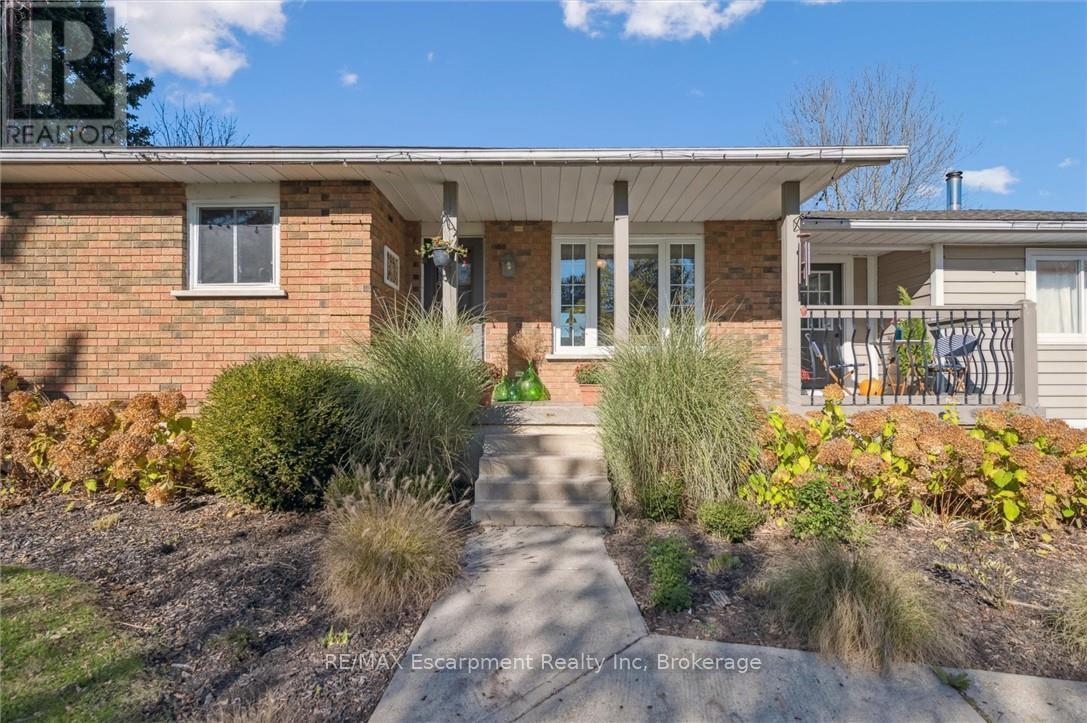 323135 Durham Road E, West Grey, Ontario  N0G 1R0 - Photo 4 - X12528278