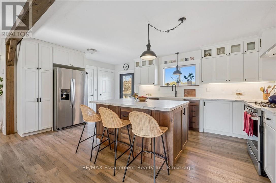 323135 Durham Road E, West Grey, Ontario  N0G 1R0 - Photo 7 - X12528278