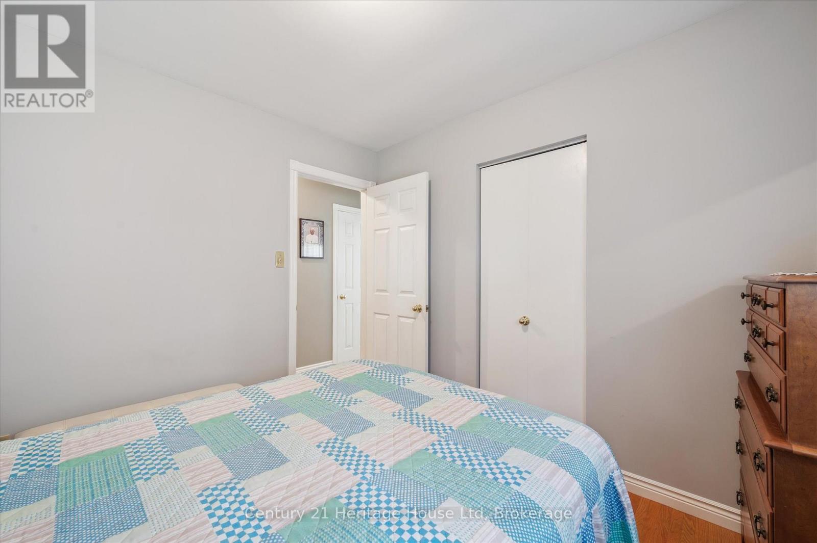 17 Dalebrook Place, Guelph, Ontario  N1E 1A7 - Photo 19 - X12528372