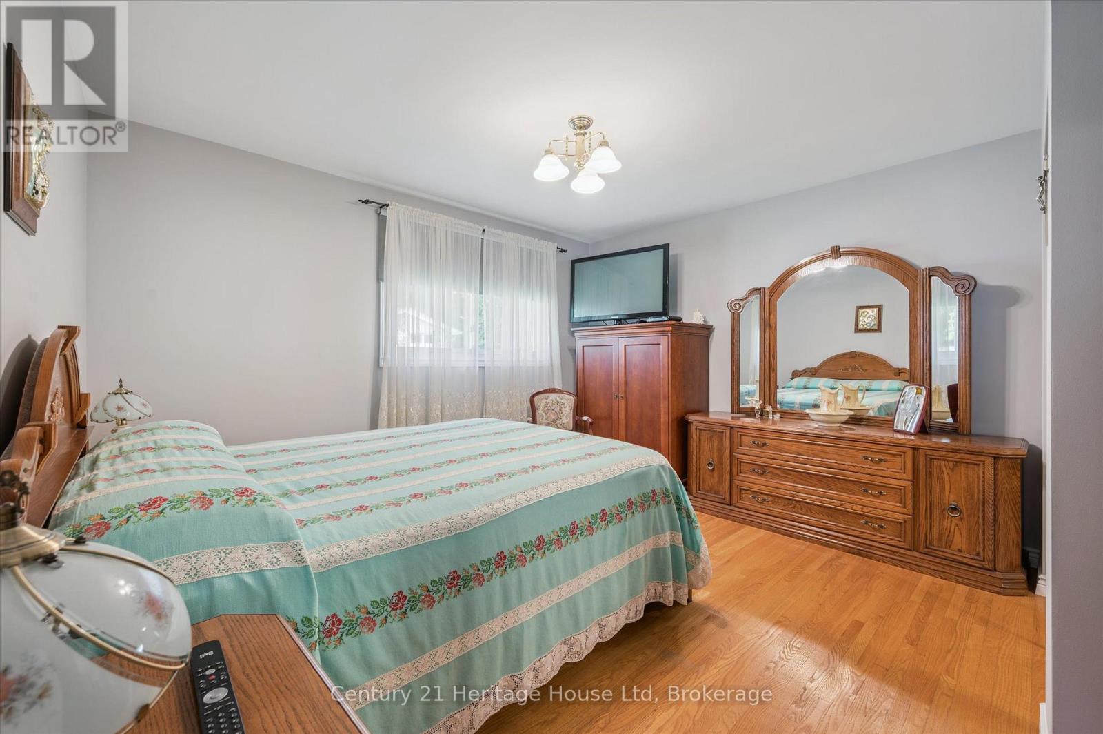 17 Dalebrook Place, Guelph, Ontario  N1E 1A7 - Photo 20 - X12528372