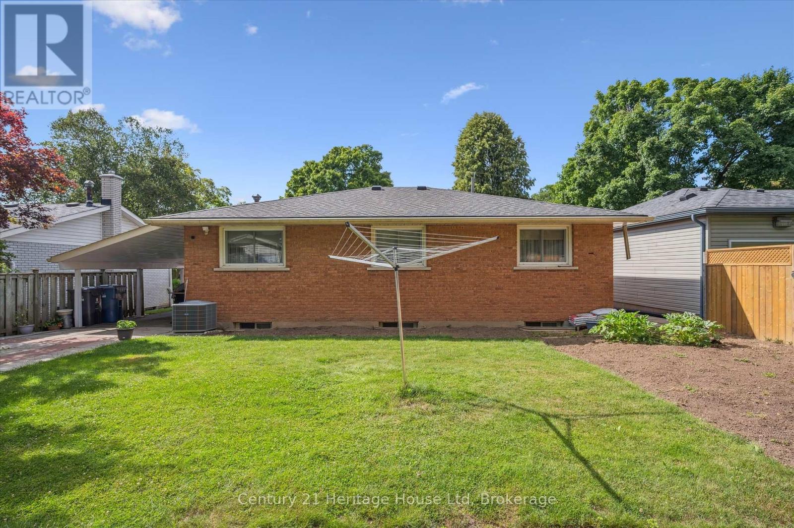 17 Dalebrook Place, Guelph, Ontario  N1E 1A7 - Photo 37 - X12528372