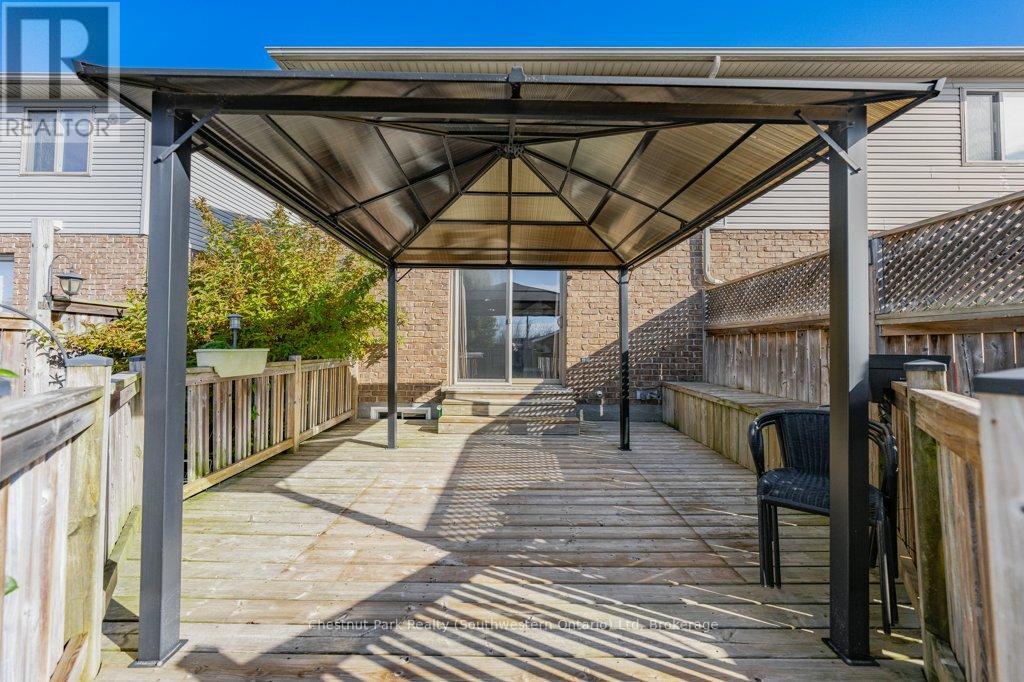 274 Severn Drive, Guelph, Ontario  N1E 0E8 - Photo 29 - X12528474