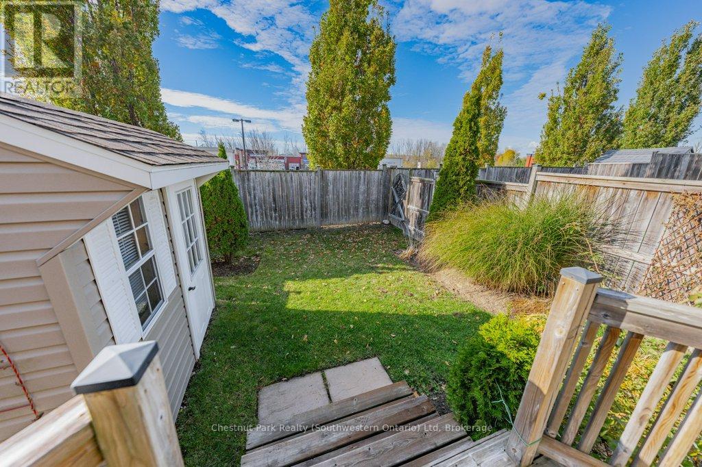 274 Severn Drive, Guelph, Ontario  N1E 0E8 - Photo 31 - X12528474