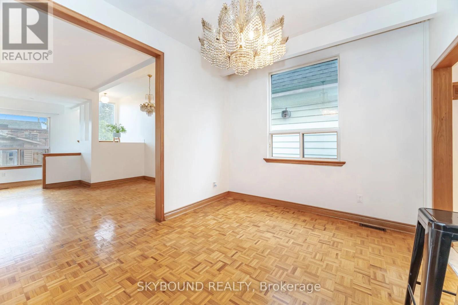 52 Ford Street, Toronto, Ontario  M6N 3A1 - Photo 15 - W12528138