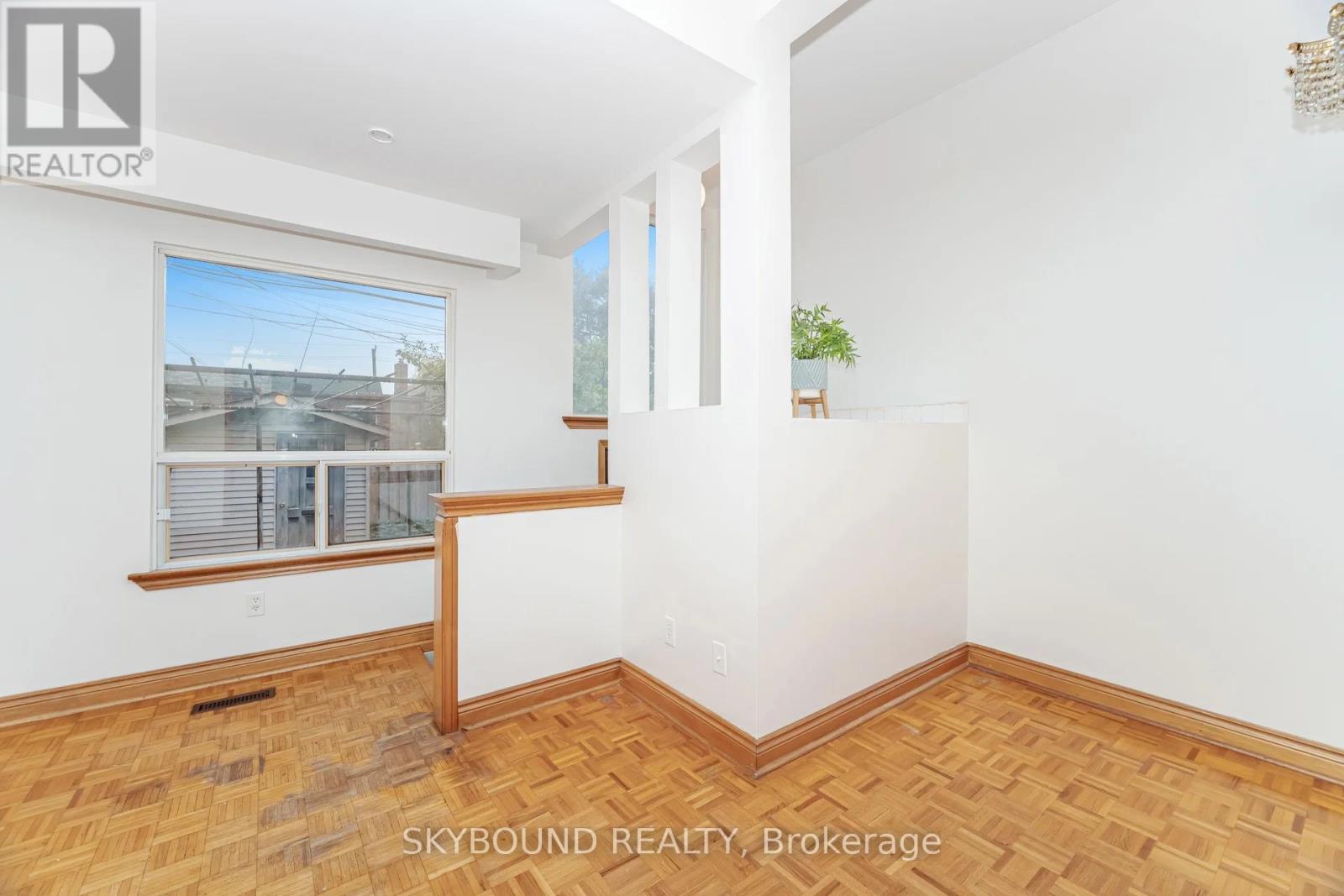 52 Ford Street, Toronto, Ontario  M6N 3A1 - Photo 19 - W12528138