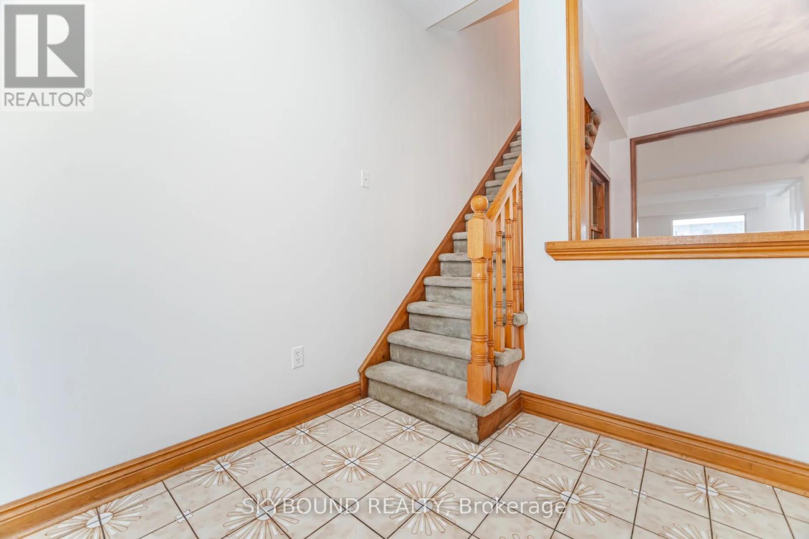 52 Ford Street, Toronto, Ontario  M6N 3A1 - Photo 21 - W12528138