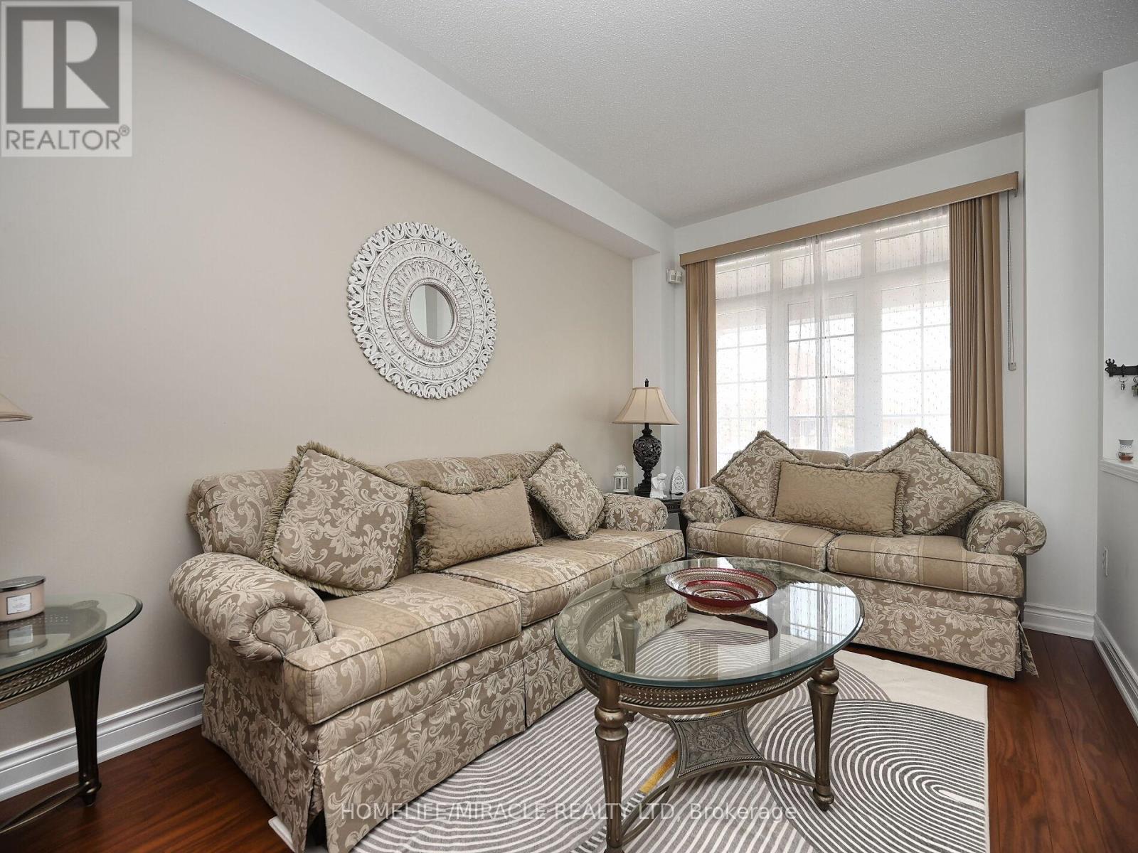 4717 Colombo Crescent, Mississauga, Ontario  L5M 7R3 - Photo 6 - W12528176