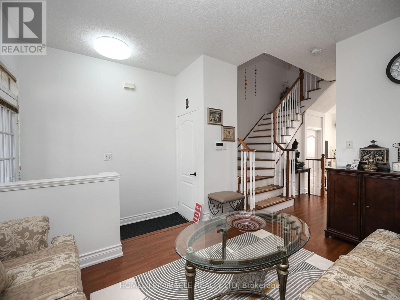 4717 Colombo Crescent, Mississauga, Ontario  L5M 7R3 - Photo 9 - W12528176