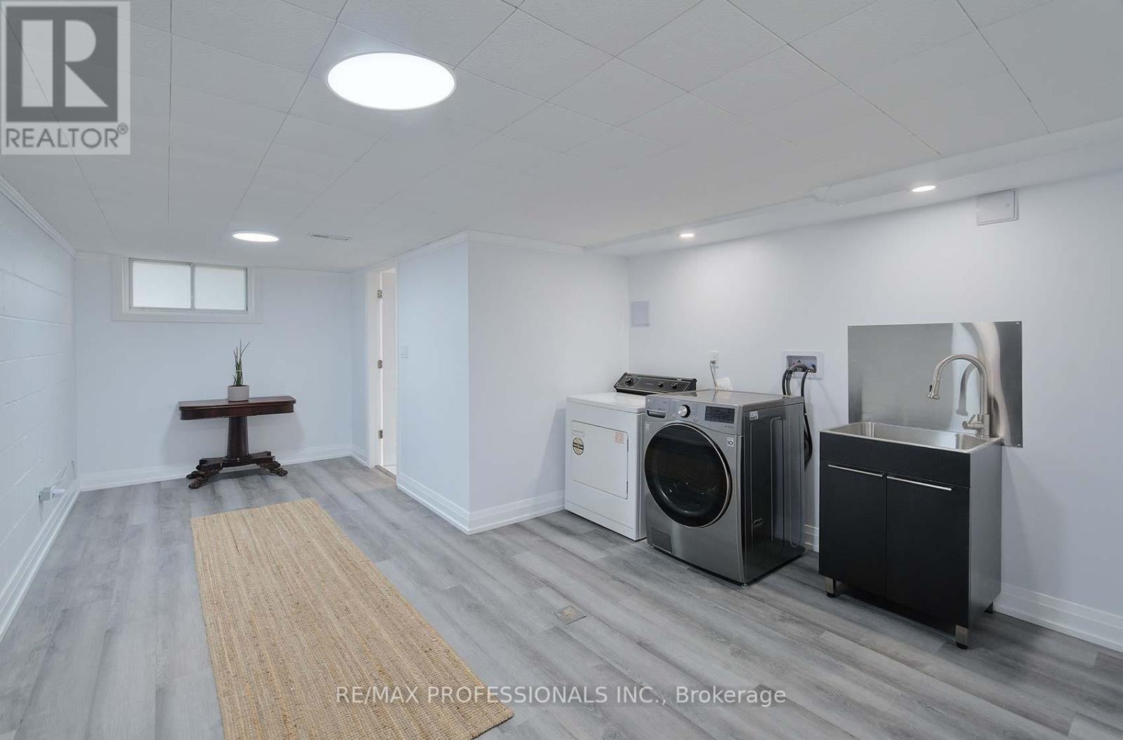 17 Beaver Bend Crescent, Toronto, Ontario  M9B 5P7 - Photo 30 - W12528188