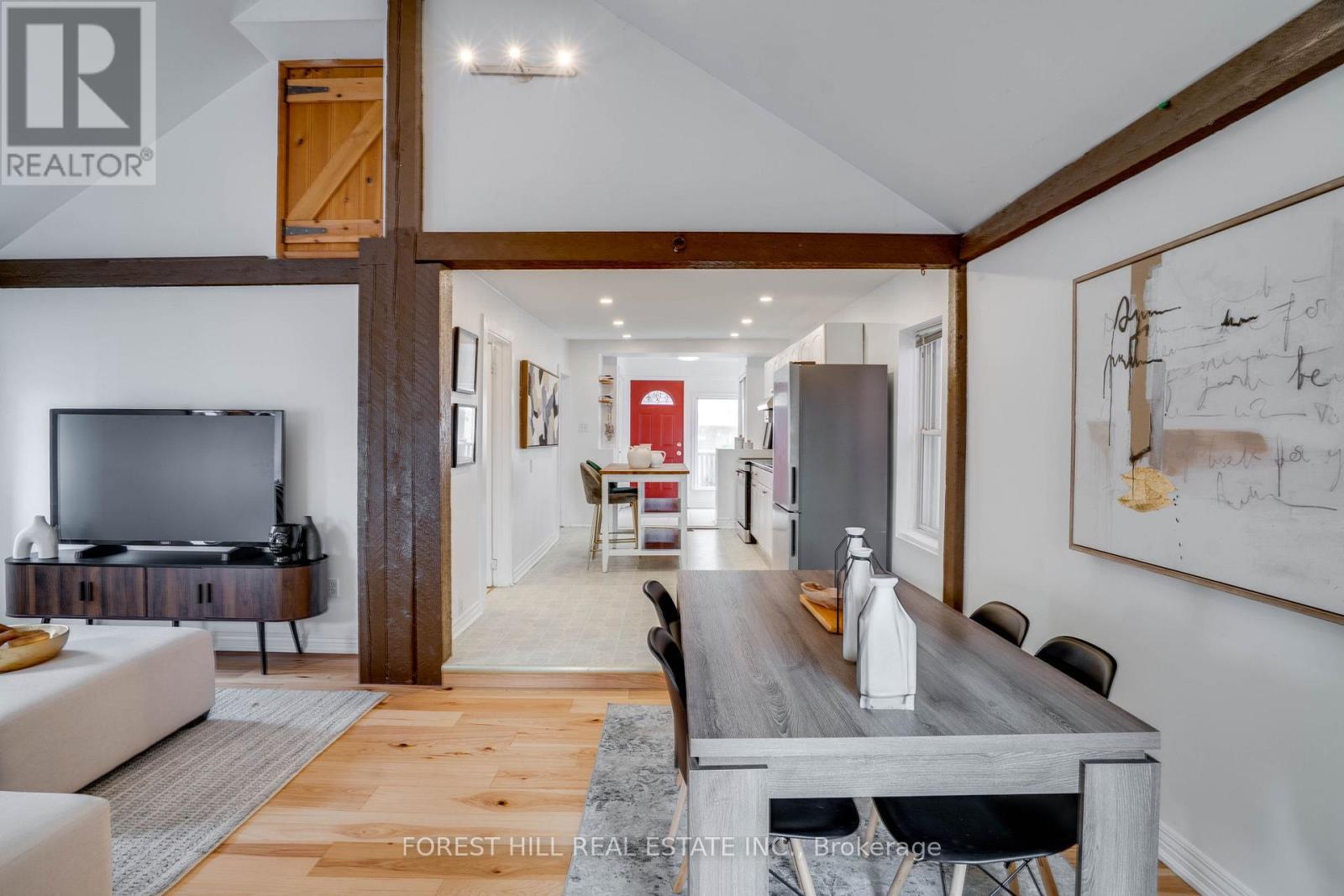 4053 Old Dundas Street, Toronto, Ontario  M6S 2R5 - Photo 12 - W12528208