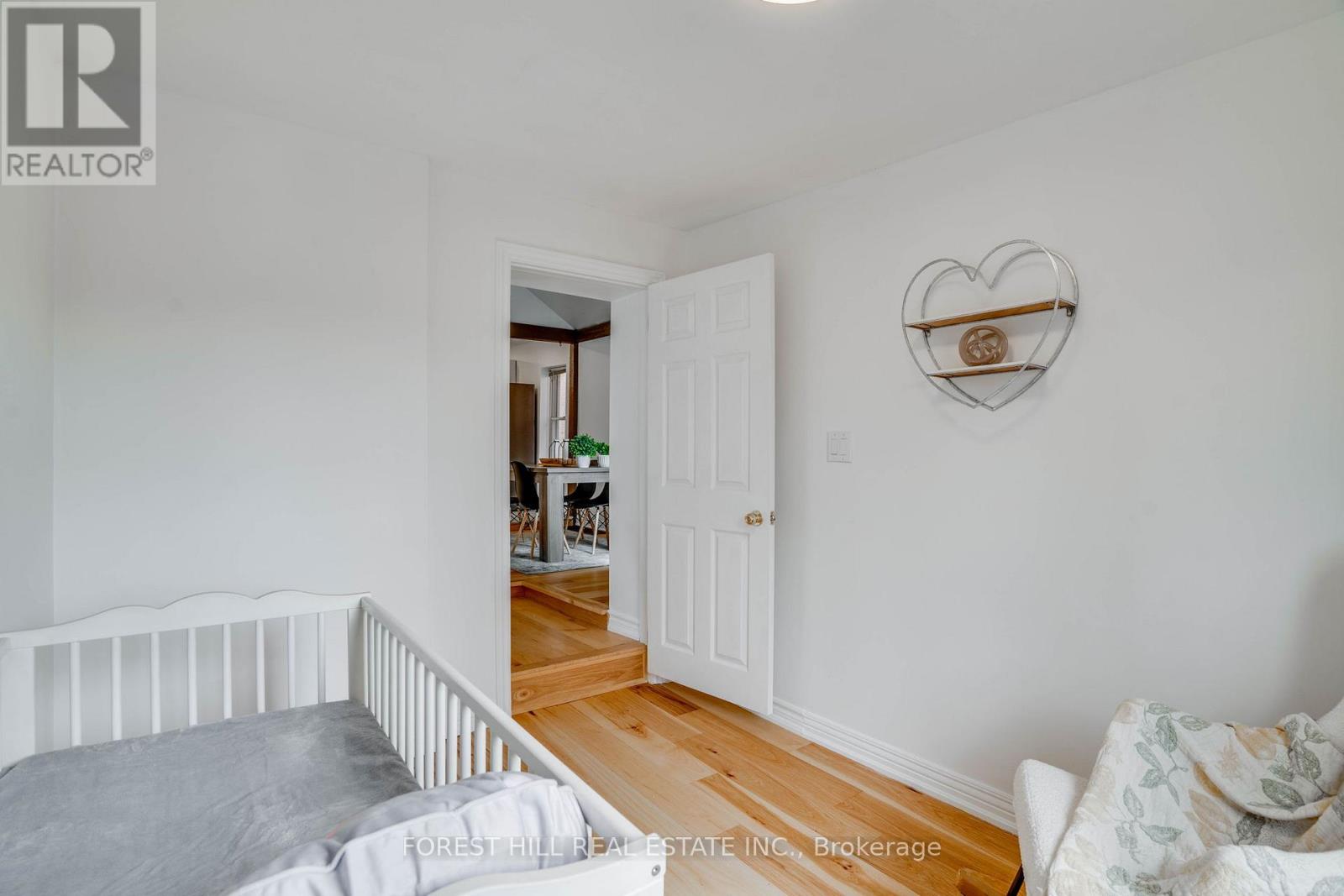 4053 Old Dundas Street, Toronto, Ontario  M6S 2R5 - Photo 22 - W12528208