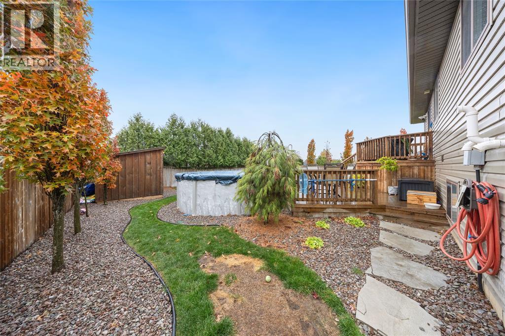 279 Homestretch Drive, St Clair, Ontario N0N 1G0 - Photo 31 - 25028438