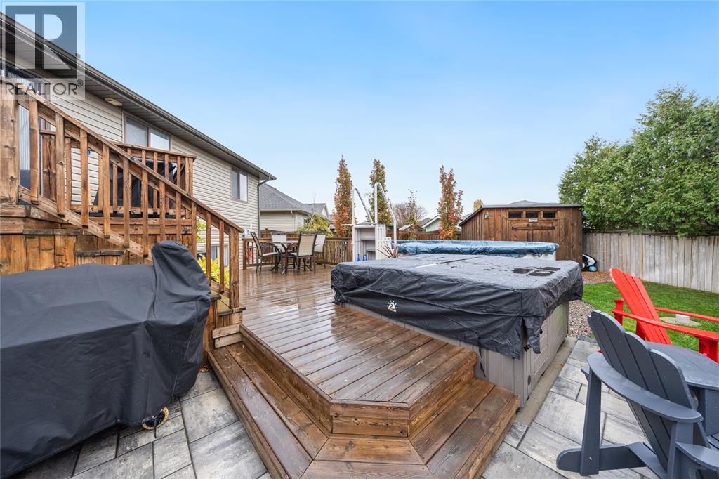 279 Homestretch Drive, St Clair, Ontario N0N 1G0 - Photo 36 - 25028438