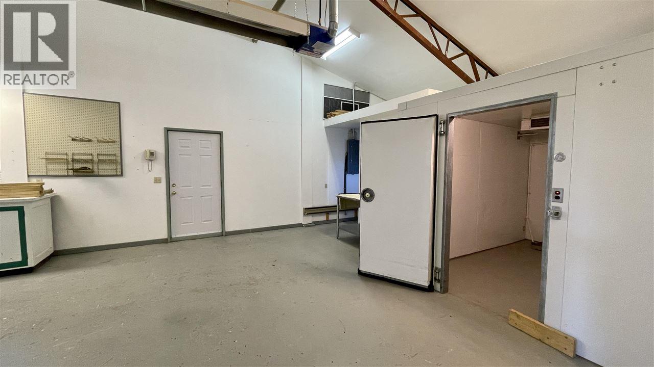 6262 Mulligan Drive, Horse Lake, British Columbia  V0K 2E3 - Photo 21 - R3066041