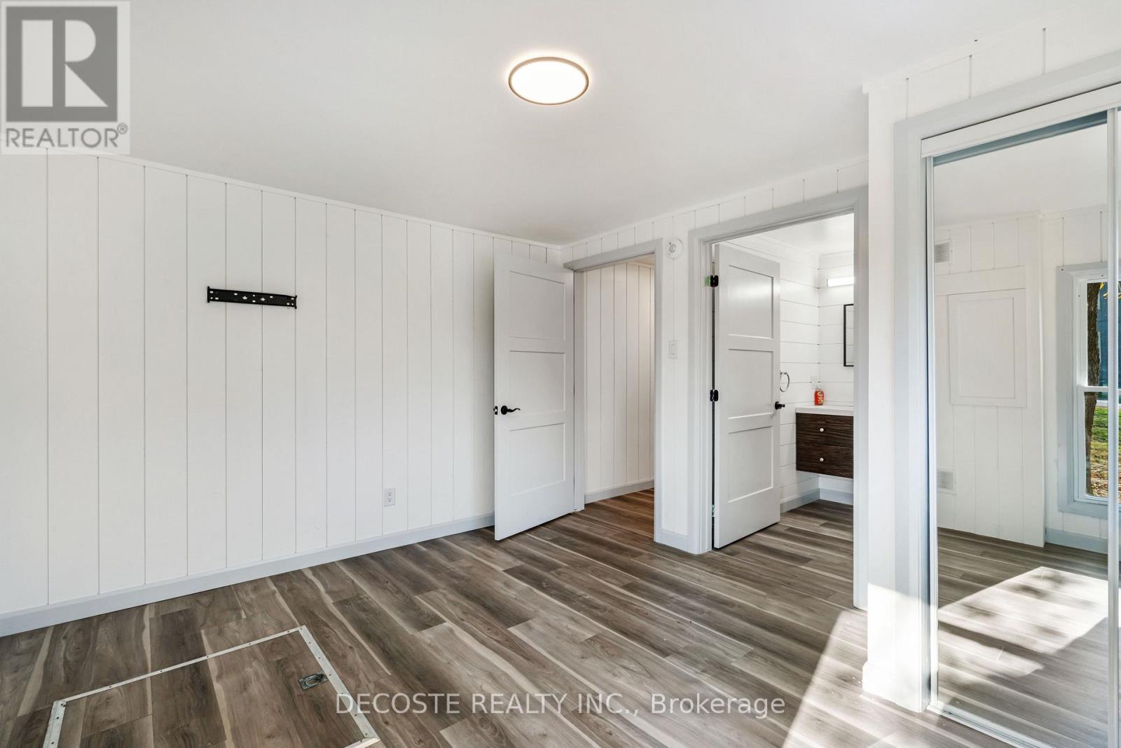 4 Nelson Street, North Stormont, Ontario K0C 1K0 - Photo 15 - X12528312