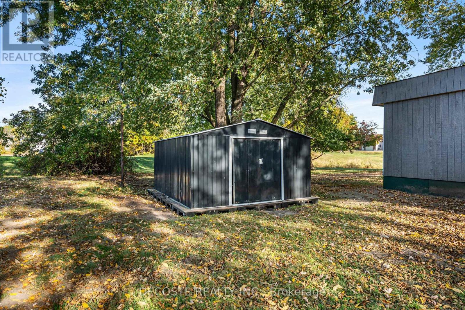 4 Nelson Street, North Stormont, Ontario K0C 1K0 - Photo 22 - X12528312