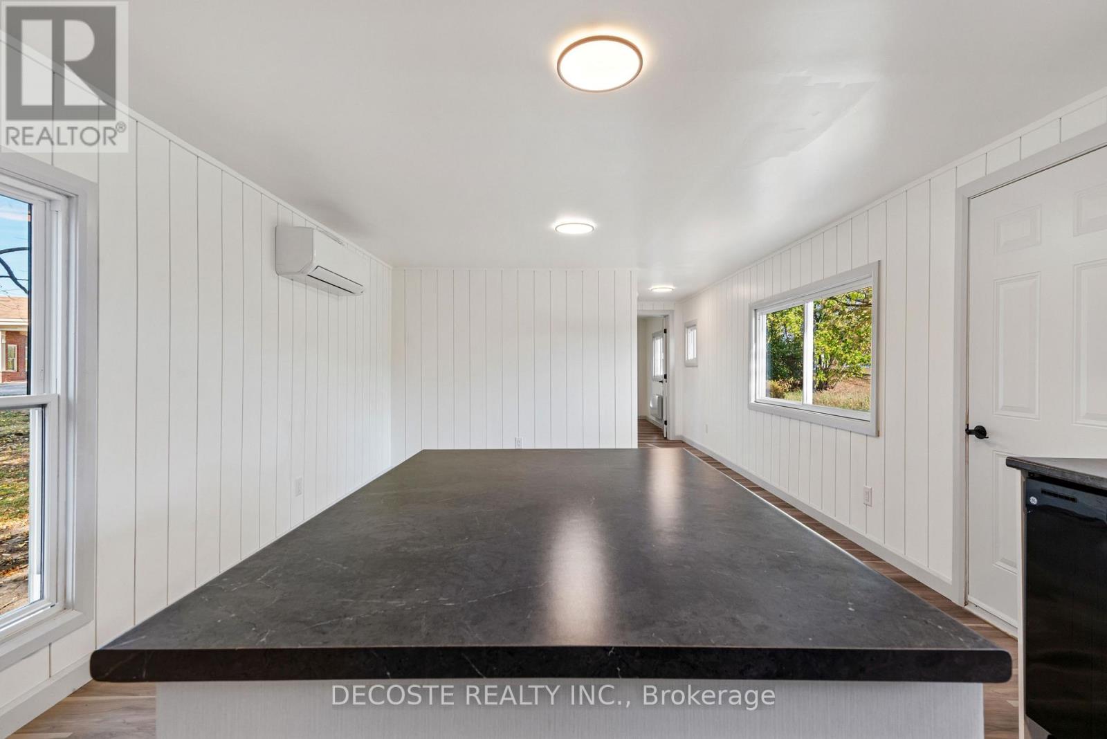 4 Nelson Street, North Stormont, Ontario K0C 1K0 - Photo 6 - X12528312