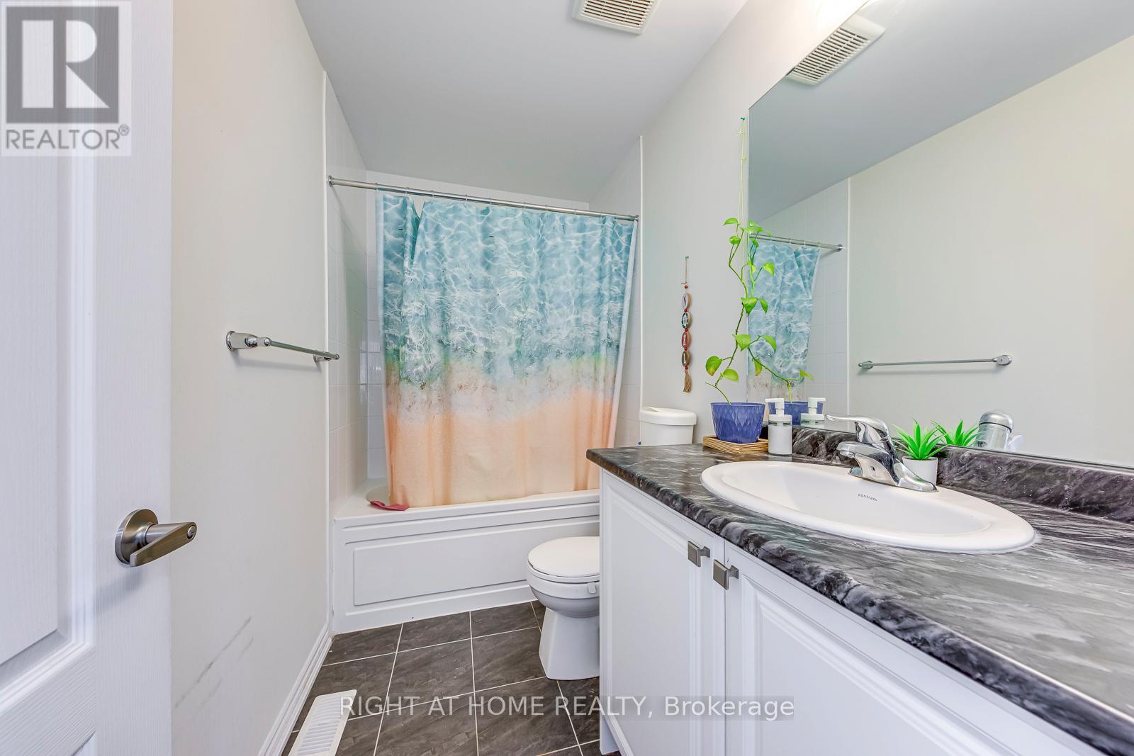 91 Vanilla Trail, Thorold, Ontario  L2V 0L1 - Photo 22 - X12528142