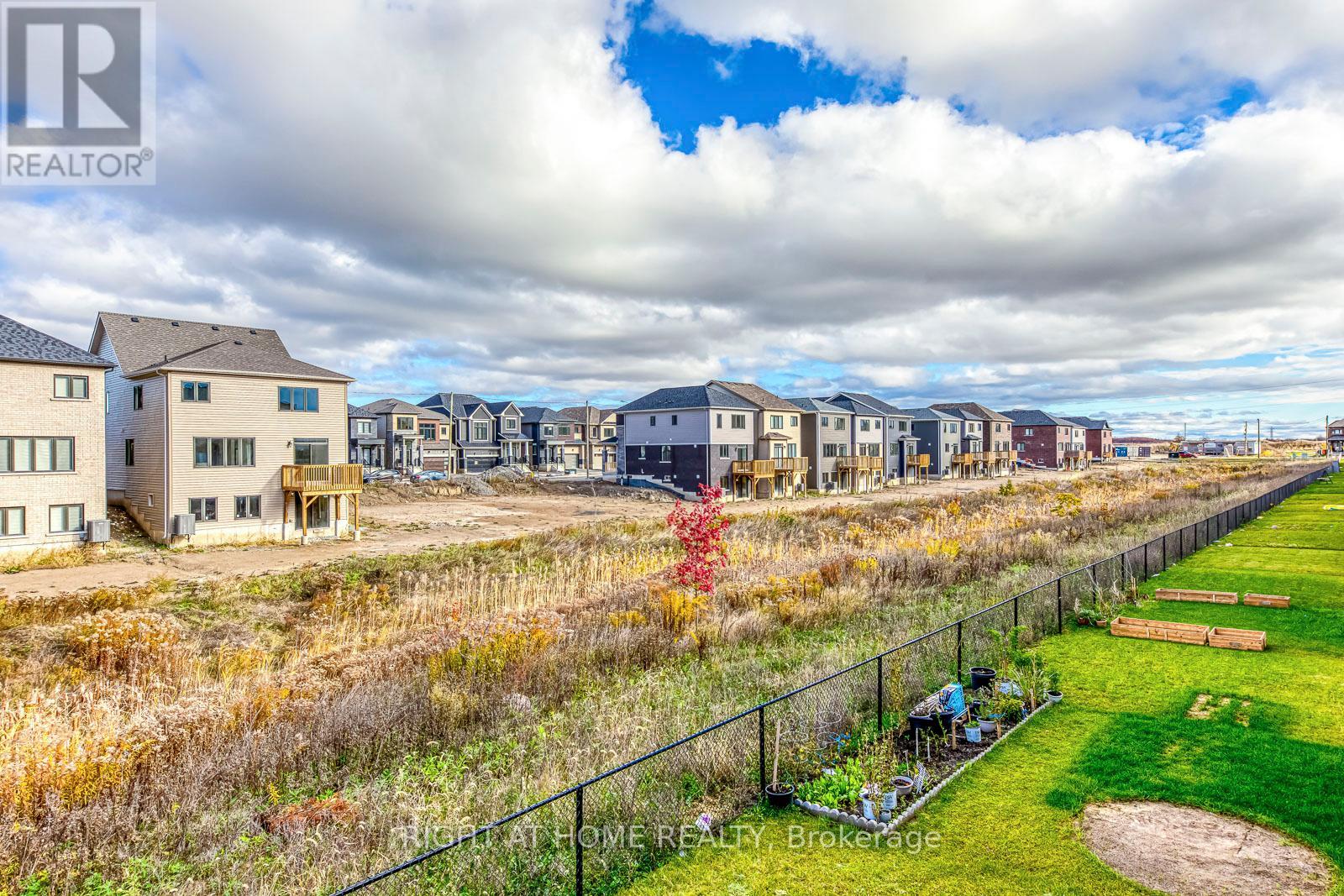 91 Vanilla Trail, Thorold, Ontario  L2V 0L1 - Photo 8 - X12528142