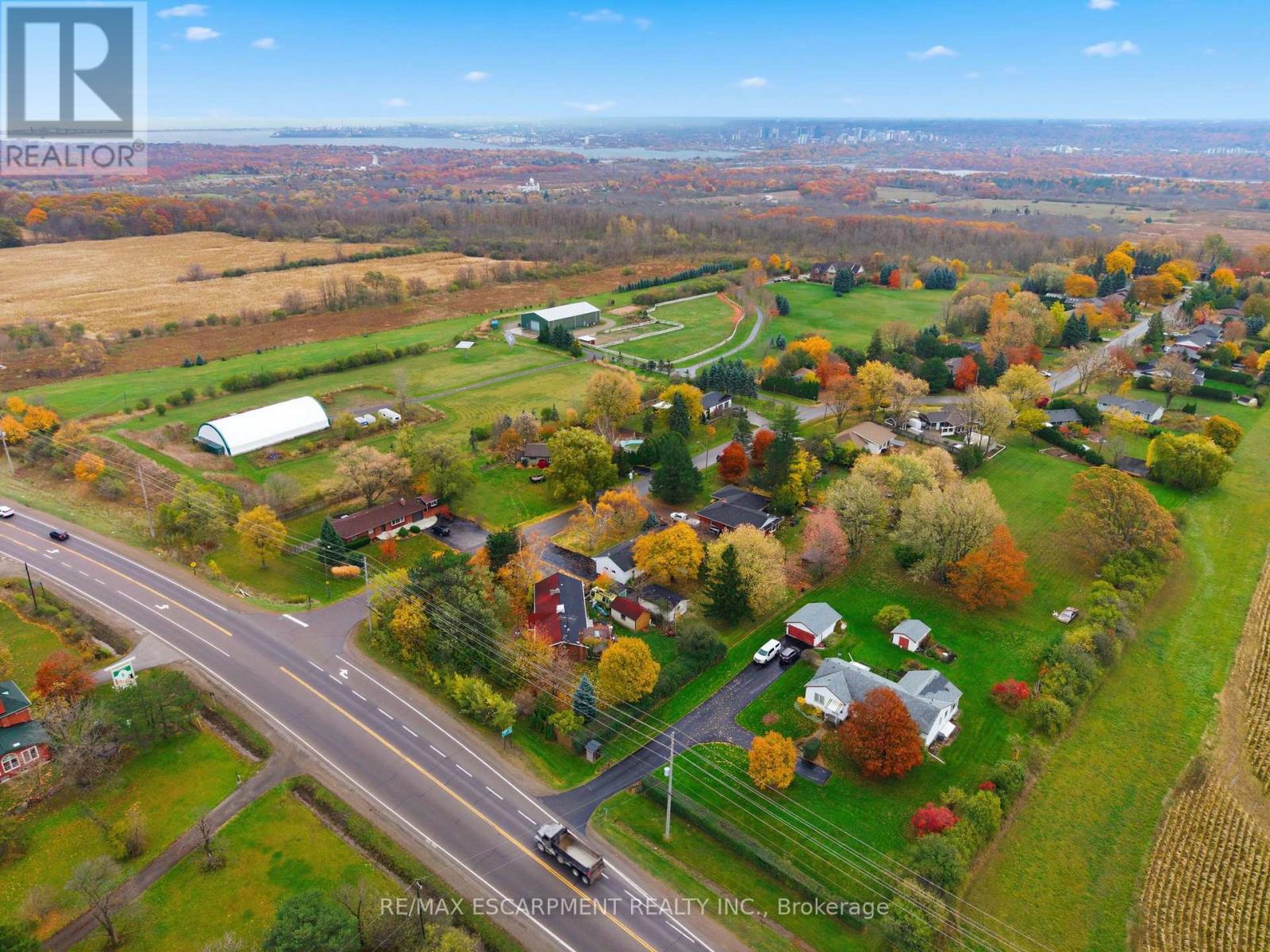 3 Algonquin Avenue, Hamilton, Ontario  L9H 7K9 - Photo 48 - X12528152