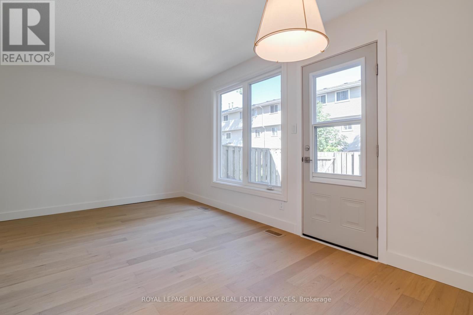 6 - 1396 Upper Ottawa Street, Hamilton, Ontario  L8W 1R1 - Photo 9 - X12528196