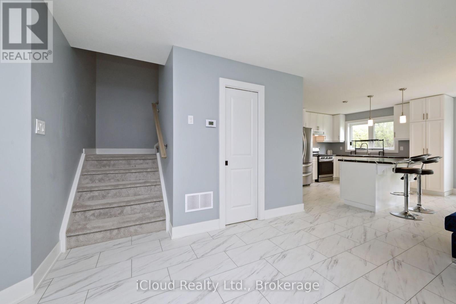 18 Webb Street, East Luther Grand Valley, Ontario  L9W 5Y4 - Photo 14 - X12528234