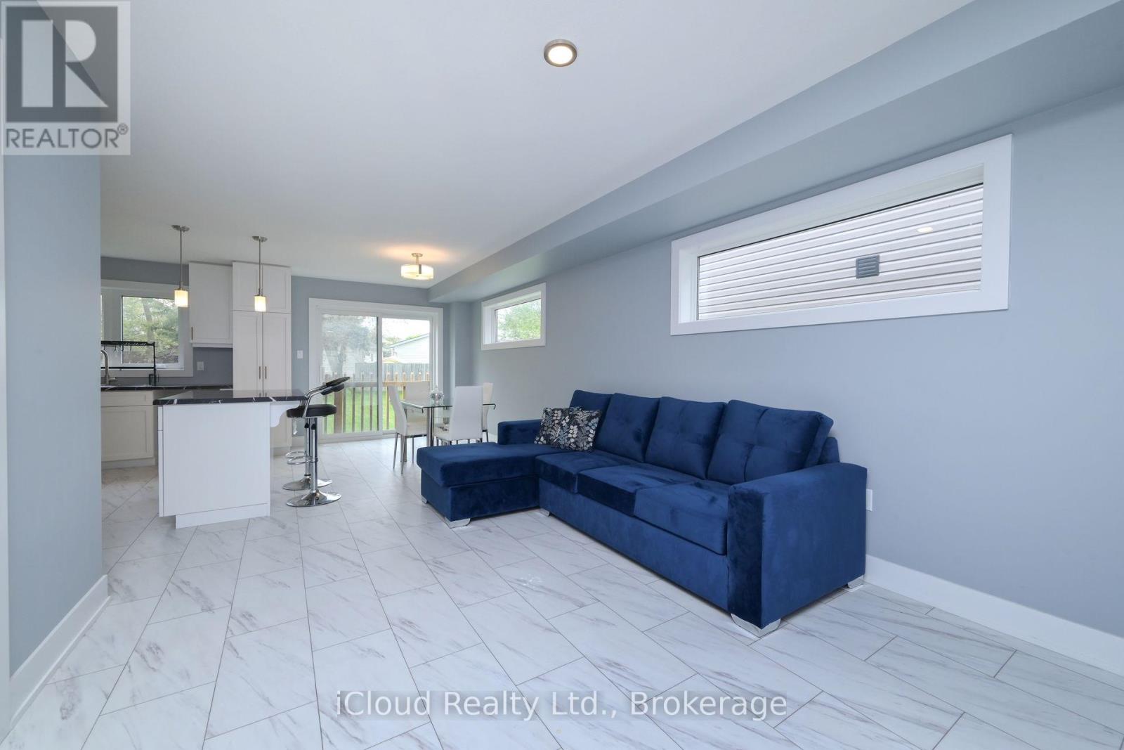 18 Webb Street, East Luther Grand Valley, Ontario  L9W 5Y4 - Photo 4 - X12528234