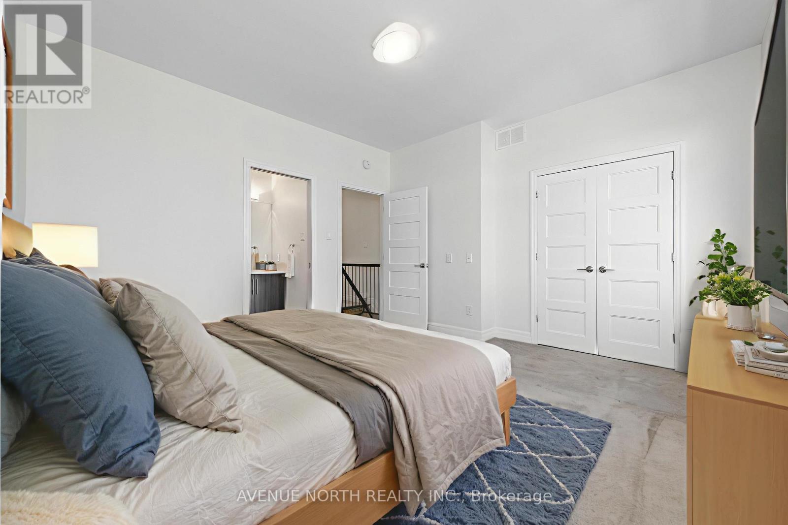 938 Woodroffe Avenue, Ottawa, Ontario  K2A 3R7 - Photo 35 - X12519778