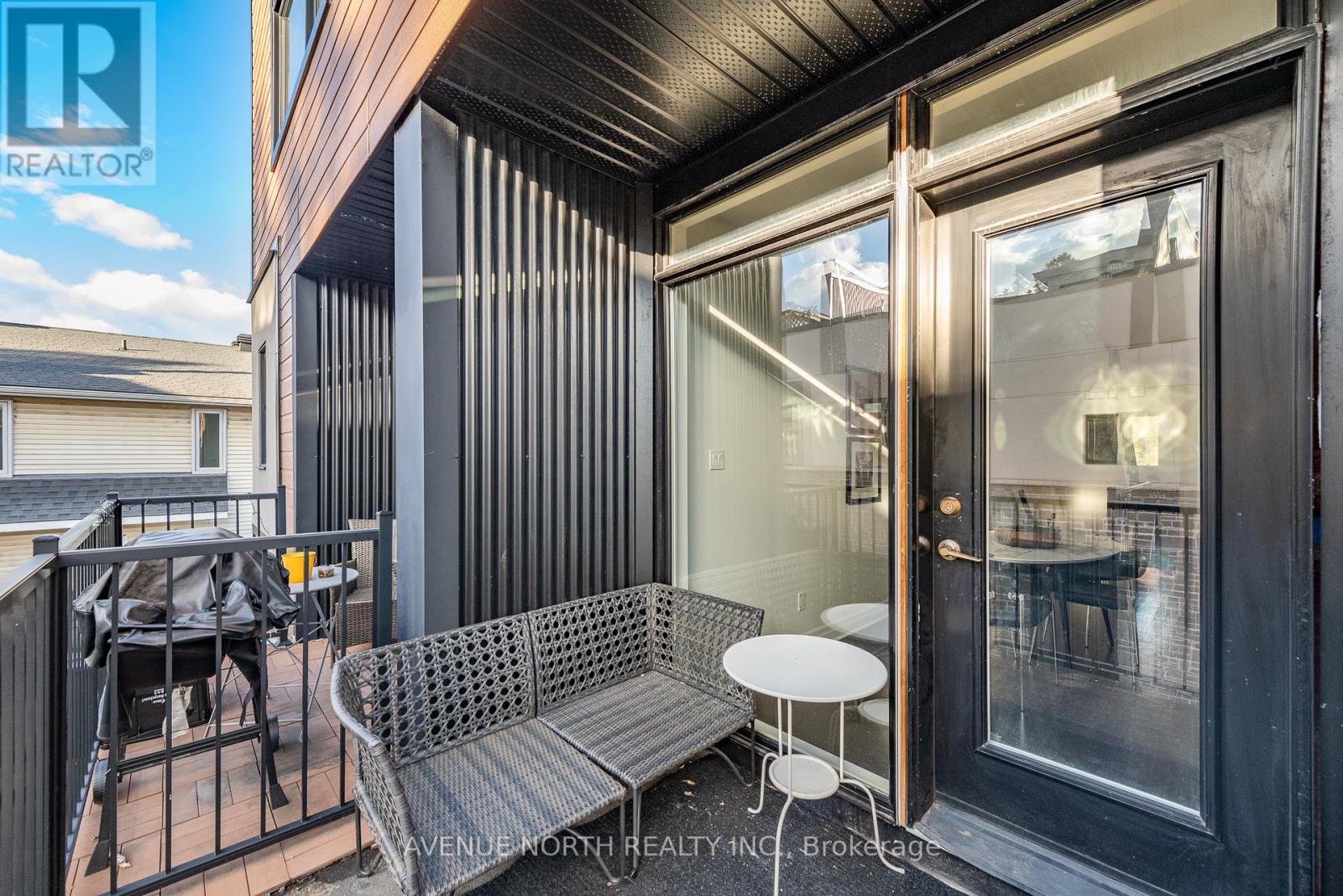 938 Woodroffe Avenue, Ottawa, Ontario  K2A 3R7 - Photo 39 - X12519778