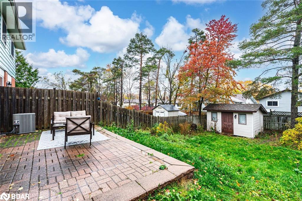 29 Chaucer Crescent, Barrie, Ontario L4N 4T8 - Photo 10 - 40784800