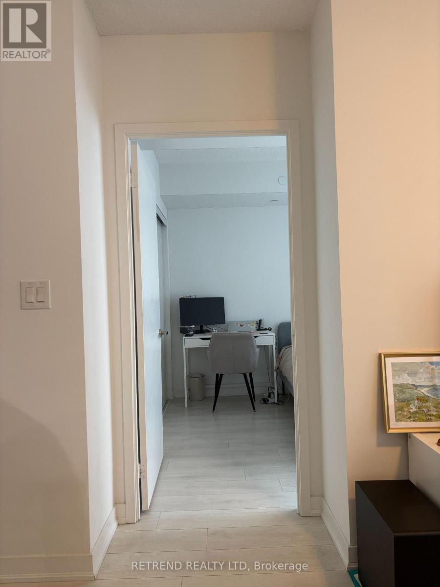 2305 - 100 Harbour Street, Toronto, Ontario  M5J 0B5 - Photo 13 - C12528270