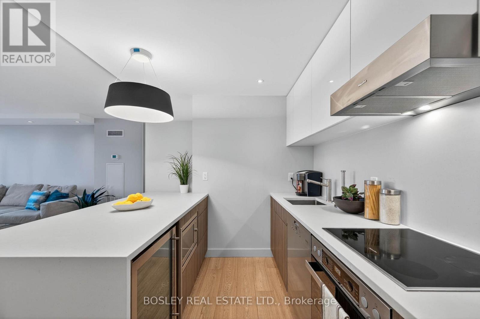 1502 - 40 Scollard Street, Toronto, Ontario  M5R 3S1 - Photo 10 - C12528288