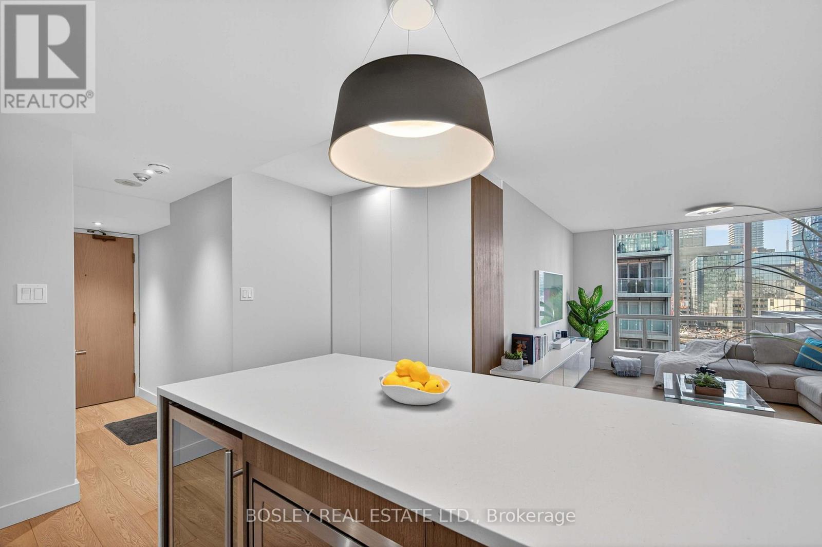 1502 - 40 Scollard Street, Toronto, Ontario  M5R 3S1 - Photo 11 - C12528288