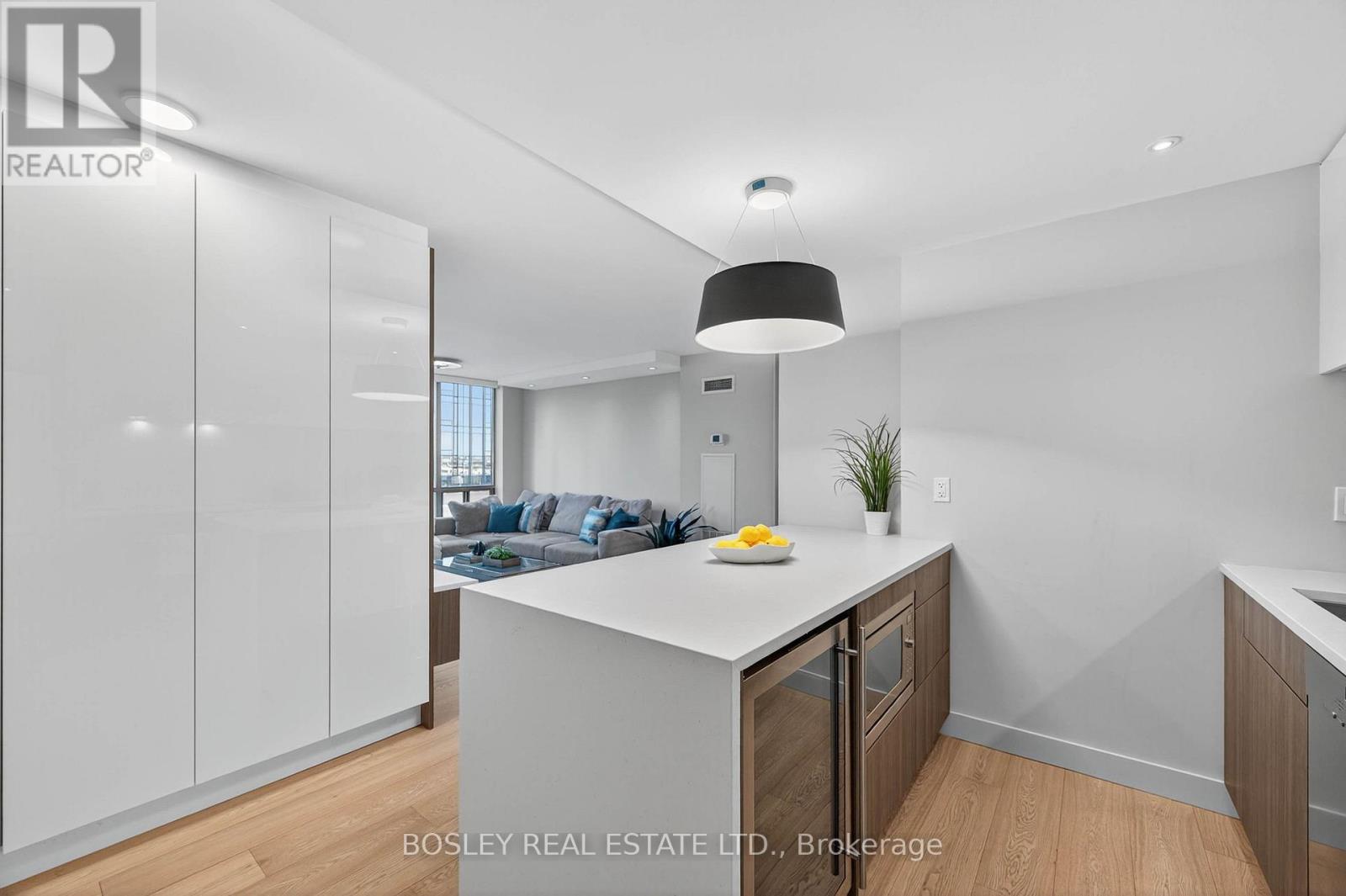 1502 - 40 Scollard Street, Toronto, Ontario  M5R 3S1 - Photo 9 - C12528288