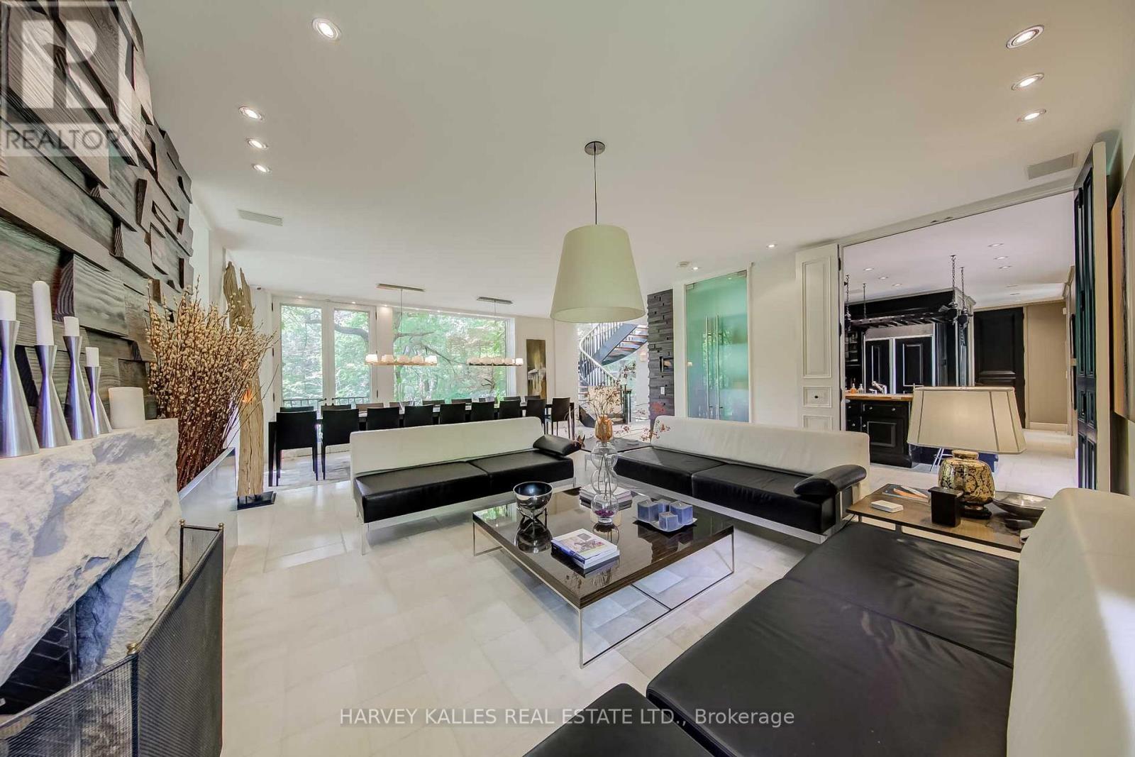 9 Beaumont Road, Toronto, Ontario  M4W 1V4 - Photo 14 - C12528300