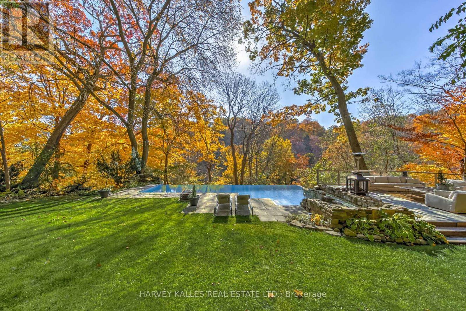 9 Beaumont Road, Toronto, Ontario  M4W 1V4 - Photo 34 - C12528300