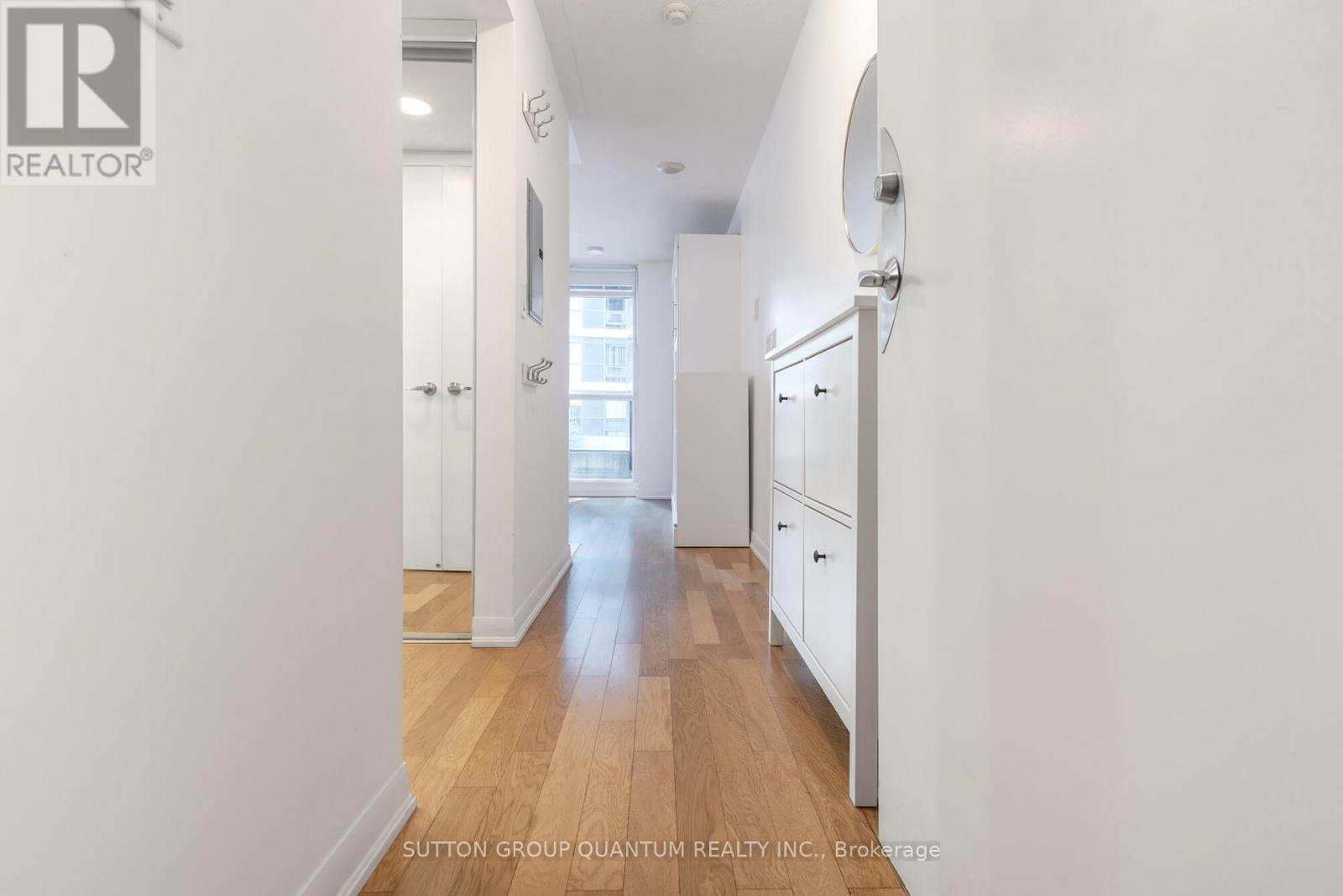 229 - 600 Fleet Street, Toronto, Ontario  M5V 1B7 - Photo 2 - C12528306